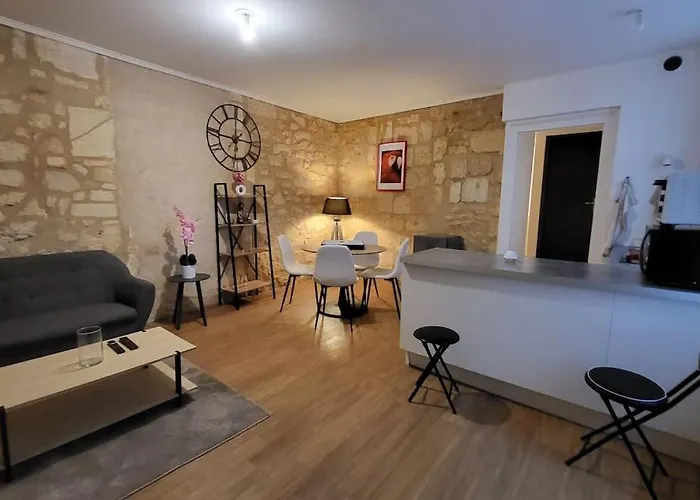 Le Qg * Saint-André-de-Cubzac